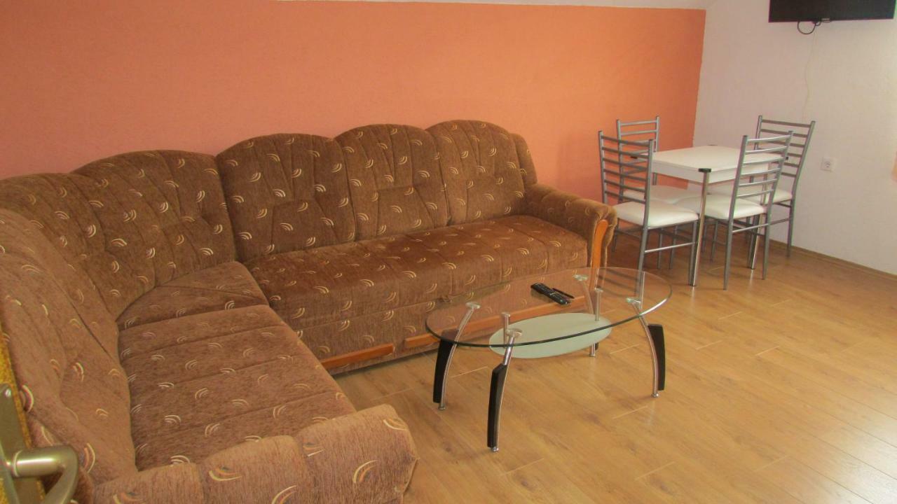 Apartman Franjicic Korenica Eksteriør billede
