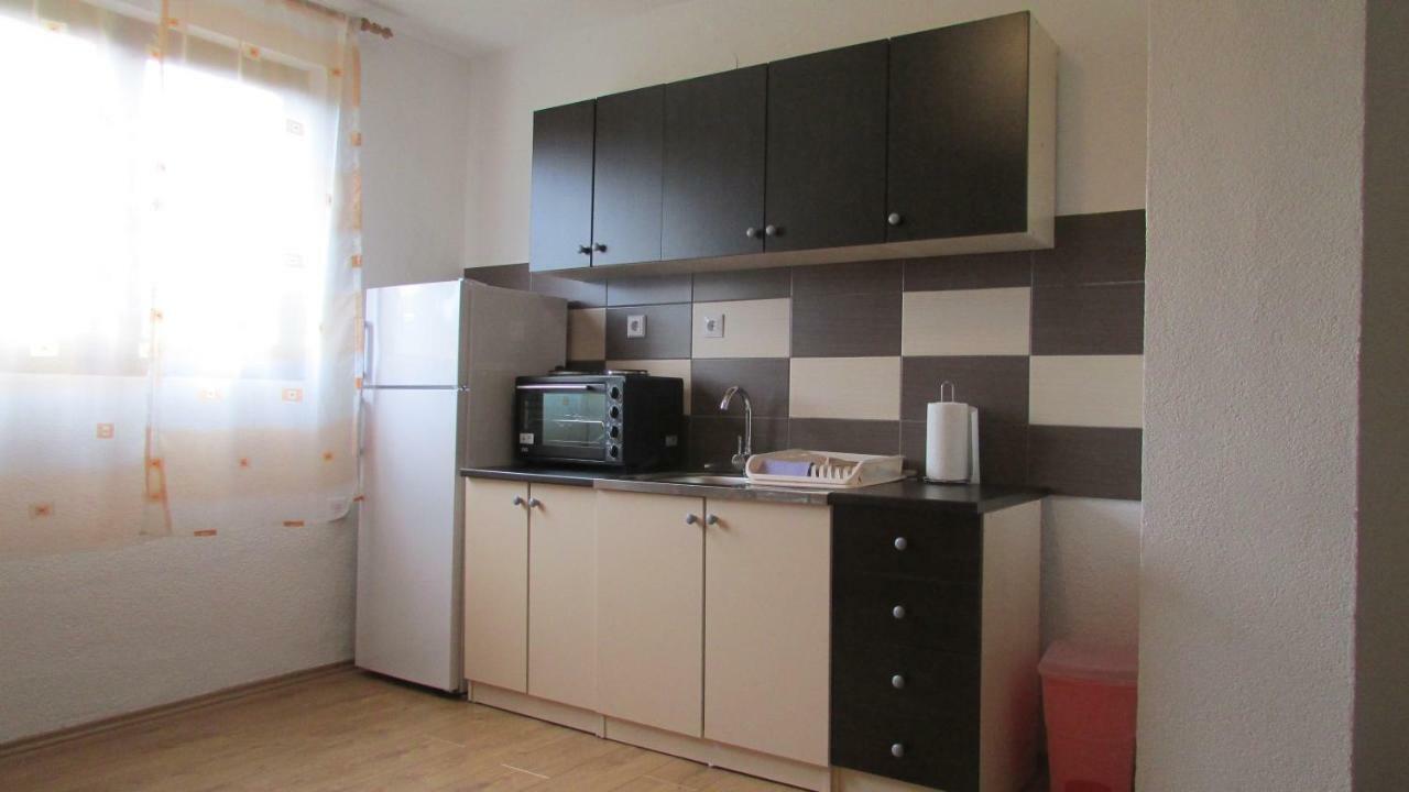Apartman Franjicic Korenica Eksteriør billede